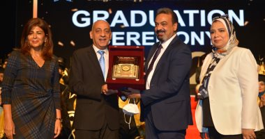 جامعة مصر للعلوم والتكنولوجيا تحتفل بتخرج دفعة جديدة من كلية "العلوم الصحية التطبيقية" وكلية "التمريض".. صور