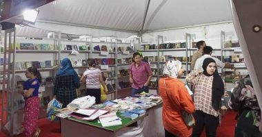 فى معرض رأس البر للكتاب.. إصدارات قصور الثقافة تباع بسعر زهيد