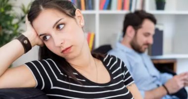 4 أبراج سهل تخليها تجرب نار الغيرة.. السرطان بسبب حساسيته والأسد إخلاصه