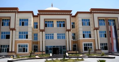 جامعة بنى سويف الأهلية جاهزة لاستقبال الطلاب بالعام الجديد.. المساحة 39 فداناً بتكلفة 1.946 مليار جنيه.. الانتهاء من إنشاء 13 مبنى جديدا داخل الجامعة بنظام الجيل الرابع.. والدولة تدعم المصروفات الدراسية بـ60%
