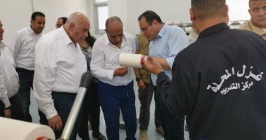 وزير قطاع الأعمال العام: العنصر البشرى دور رئيسى فى إنجاح مشروع التطوير