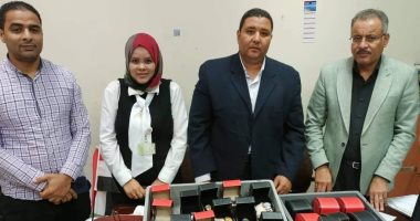 جمارك مطار سوهاج الدولى تحبط تهريب عدد من الساعات الثمينة