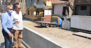 محافظ القليوبية يتفقد أعمال إزالة المبانى المتعارضة مع توسعة الطريق الدائرى