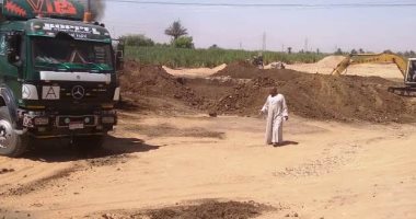 البدء في إنشاء 4 أسواق حضارية ومواقف سرفيس بمدينة كوم أمبو بأسوان