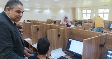 رئيس جامعة كفر الشيخ يتفقد اختبارات مبادرة "أشبال مصر الرقمية".. صور
