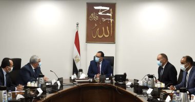 رئيس الوزراء يلتقى وزير التعليم العالي لاستعراض ملفات عمل الوزارة