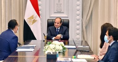 وزيرة التعاون الدولى تستعرض أمام الرئيس السيسي برنامج "نوفًي" الوطنى