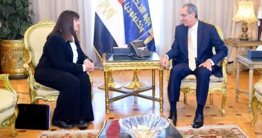 الهجرة: تعاون مع الاتصالات لدعم استفادة المواطنين بالخارج من التحول الرقمى