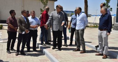 محافظ أسيوط يتفقد مجمع الصناعات ويعلن استمرار سحب كراسات الشروط لحجز الوحدات
