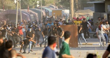 العالم هذا الصباح.. انسحاب المتظاهرين وانتهاء احتجاجات العراق بعد اقتحام القصر الجمهوري.. فايننشال تايمز: صانعو سياسة النقد يحذرون من مواجهة الاقتصاد العالمي أكبر تحدى.. مقتل قيادي بـ"داعش" فى الموصل