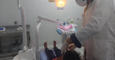 خلال شهر أغسطس الجارى.. القوافل العلاجية التابعة لـ"حياة كريمة" تجرى الكشف الطبى على 2500 مواطن بقرى ومدن البحر الأحمر.. الفحص وصرف العلاج مجانا بجميع التخصصات.. وتحويل اللازم إلى المستشفيات.. صور