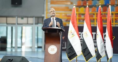 عرض مشرعات المراكز المتنقلة ورواد 2030 بالملتقى الأول لشباب العاصمة الإدارية