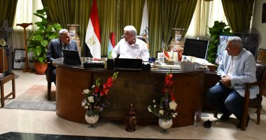 محافظ جنوب سيناء يلتقى وفد هيئة الثروة السمكية