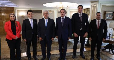 وزير التعليم العالى يبحث آليات دعم التعاون مع منظمة الإيسيسكو