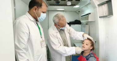"صحة المنيا" تقدم الخدمات الطبية لـ 1805 مواطنين بقرية قلندول بملوى