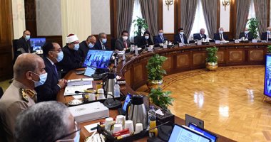 الحكومة تتعاقد مع صاحب أحد مصانع إنتاج الأثاث الخشبى بالمنطقة الصناعية بالمنيا