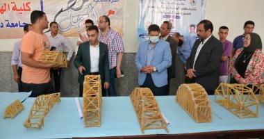 جسور مصنوعة من أعواد المكرونة بفعالية تعليمية ترفيهية بكلية الهندسة جامعة دمياط