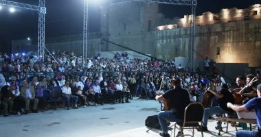 إقبال جماهيرى كبير على حفل عمر خيرت في ختام مهرجان القلعة