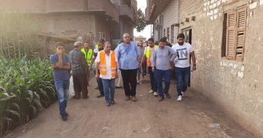 رئيس مياه سوهاج يتفقد مشروع الوصلات المنزلية بقرى طما.. صور