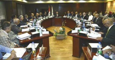 النقل: شراء مصنع جديد لفلنكات القطار السريع بقيمة 120 مليون جنيه