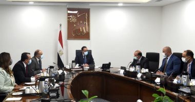 رئيس الوزراء: توسيع قاعدة ملكية الشركات المملوكة للدولة من خلال البورصة