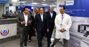 في تصريحات تليفزيونية على هامش افتتاحات مجمع خدمات "تحيا مصر" بقرية سيدي عبد الرحمن.. رئيس الوزراء: الدولة قادرة على تكرار نموذج هذه المشروعات في كل أنحاء الجمهورية بالتوازي مع المبادرة الرئاسية "حياة كريمة"