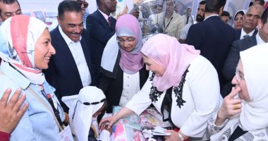 المنتجات الحرفية واليدوية والتراثية تزين معرض "ديارنا" بمدينة العلمين الجديدة