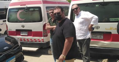 انتهاء صلاة الجنازة على جثمان أمين العسال ودفنه بمقابر منشية ناصر