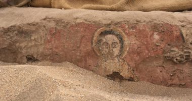 علماء الآثار يوثقون لوحات محفورة عمرها 1000 عام فى السودان