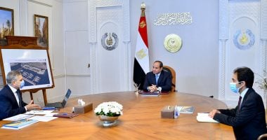 أعلى إيراد سنوى بحوالى 7مليارات دولار وأعلى معدل عبور.. الفريق أسامة ربيع للرئيس السيسى: حفر قناة السويس الجديدة عزز من قدرات القناة كمحور عالمى للتجارة.. توجيهات رئاسية بشأن جهود توطين صناعة السفن ومراكب الصيد