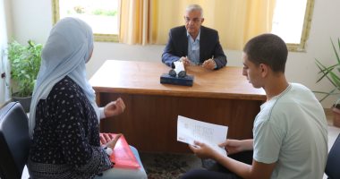 رئيس جامعة المنوفية يتابع استقبال الطلاب المقبولين بالجامعة الأهلية.. صور