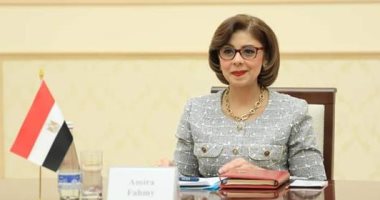 سفيرة مصر بطشقند تسلم دعوة الرئيس السيسى لرئيس أوزبكستان للمشاركة بقمة COP27