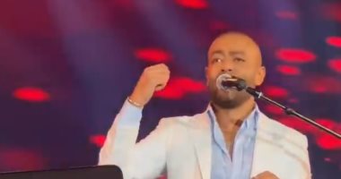 تامر عاشور يطرح أغنيته الجديدة "هتوحشنا" الليلة