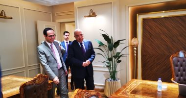 وزير قطاع الأعمال يتفقد مقر الوزارة بالعاصمة الإدارية الجديدة.. صور 