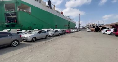 تفريغ 1309 سيارات وتداول 17 سفينة بميناءى شرق وغرب بورسعيد