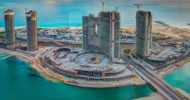 خلف الحبتور: العلمين الجديدة تتميز بشواطئها الرائعة وتضاهى مثيلاتها فى العالم