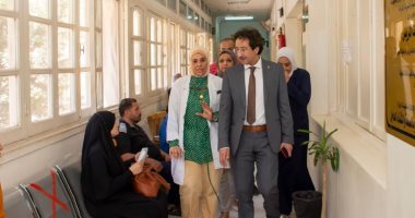 نائب رئيس جامعة طنطا يتفقد عيادة الجامعة للتأمين الصحي والمراكز ذات الطابع الخاص