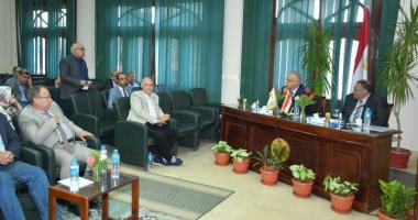 وزير الرى يوجه "القومى لبحوث المياه" بإعداد دراسات على مشروعات الدولة