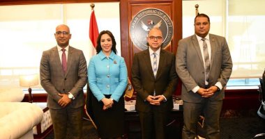 وفد "التنسيقية" يلتقى رئيس هيئة الرقابة المالية