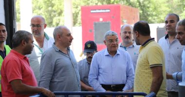 محافظ المنيا يتفقد مشروعات الصرف الصحى ضمن الخطة الاستثمارية بقرى بنى مزار