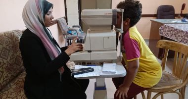 وحدة السكان بالأقصر تجرى فحوصات لـ318 مواطنا فى قافلة بمركز الطود.. صور