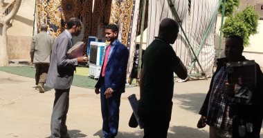 نقيب المحامين بالأقصر: 2399 عضوا بالنقابة يختارون النقيب الجديد.. صور