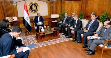 وزير التجارة: حريصون على الاستفادة من الخبرات الدولية للارتقاء بجودة الصناعة