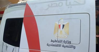 هتاخد الخدمة فى مكانك.. تعرف على أول سيارة مركز تكنولوجى متنقل بأبوقرقاص