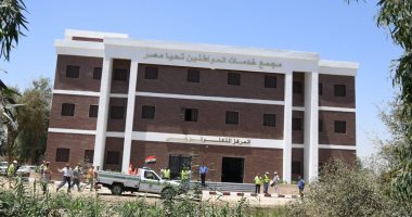 حياة كريمة فى قنا.. 24 ساعة عمل فى مشروعات جديدة فى مركز أبو تشت بدون توقف.. وإنشاء مجمع خدمات زراعية ووحدة بيطرية تخدم 140 ألف نسمة بقرية أبوشوشة.. ووحدة تضامن اجتماعى بقرية الرواتب تخدم 22 ألف نسمة.. صور