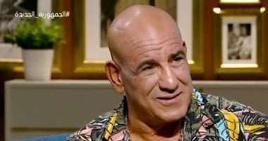 محمد لطفى ينفى تعرضه لوعكة صحية: غادرت مهرجان بورسعيد لارتباطات فنية