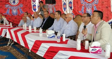 محافظ بورسعيد لمزارعى سهل الطينة: "كل واحد جنبه أرض يزرعها حتى لو مش بتاعته"