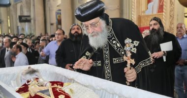 البابا تواضروس الثانى يترأس صلاة جناز الأنبا إيساك.. ويؤكد: كان صبورا