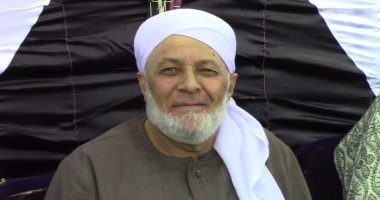 وفاة أبرز محفظى القرآن فى الإسماعيلية.. أوصى بختم كتاب الله على قبره.. صور