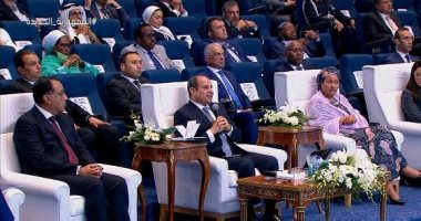 الرئيس السيسي: نحتاج 800 مليار دولار سنويا بحلول 2050 لمواجهة تغير المناخ